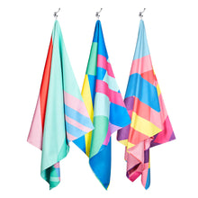 Lataa kuva Galleria-katseluun, Quick Dry Towel - Follow The Bliss