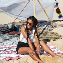 Load image into Gallery viewer, Quick Dry Towel - Free Spirit