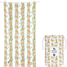 Lataa kuva Galleria-katseluun, Quick Dry Towel - Curious Leopard