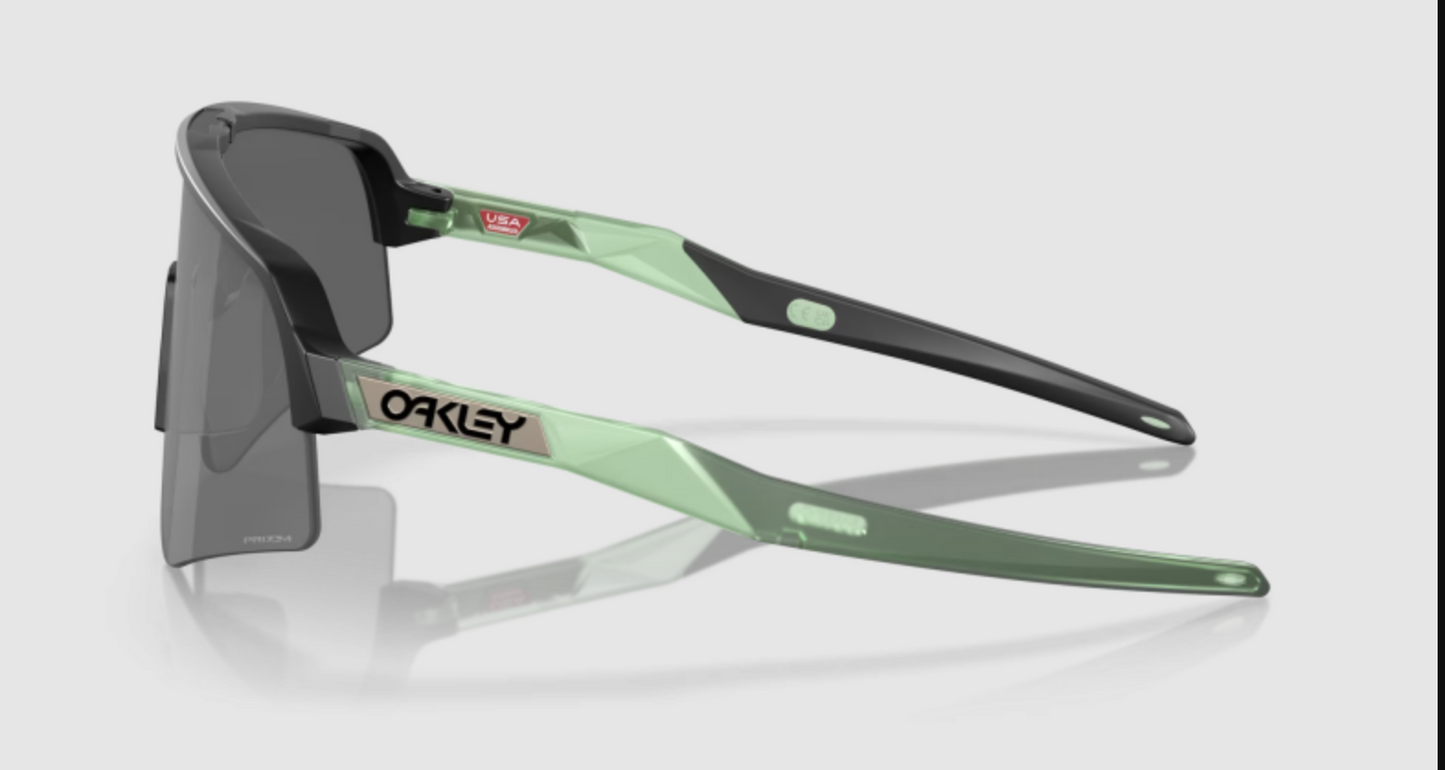 Oakley Sutro lite sweep Matte black Prizm black saulesbrilles