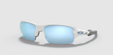 Load image into Gallery viewer, Oakley Flak xs (Youth Fit) sunglasses