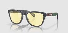 Load image into Gallery viewer, Oakley Frogskins xs (Youth Fit) sunglasses
