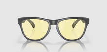 Load image into Gallery viewer, Oakley Frogskins xs (Youth Fit) sunglasses