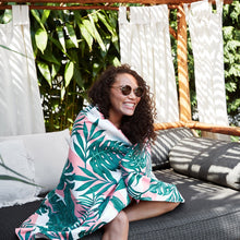 Lataa kuva Galleria-katseluun, Quick Dry Towel Banana Leaf Bliss - MyBeachStore