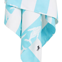 Lataa kuva Galleria-katseluun, Quick Dry Towel WDC Whale - MyBeachStore