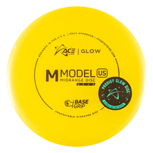 Ielādējiet attēlu galerijas skatītājā, ACE LINE M MODEL US BASEGRIP GLOW PLASTIC Disc golf disc
