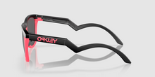 Ielādējiet attēlu galerijas skatītājā, Oakley Frogskins saulesbrilles
