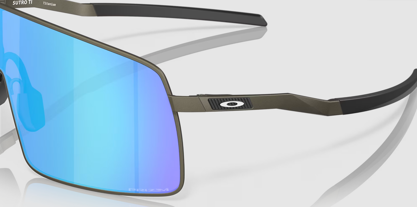 Oakley Sutro ti Satin lead Prizm sapphire saulesbrilles