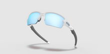 Load image into Gallery viewer, Oakley Flak xs (Youth Fit) sunglasses
